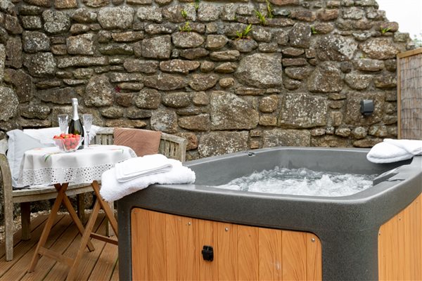 Bubbles in the hot tub